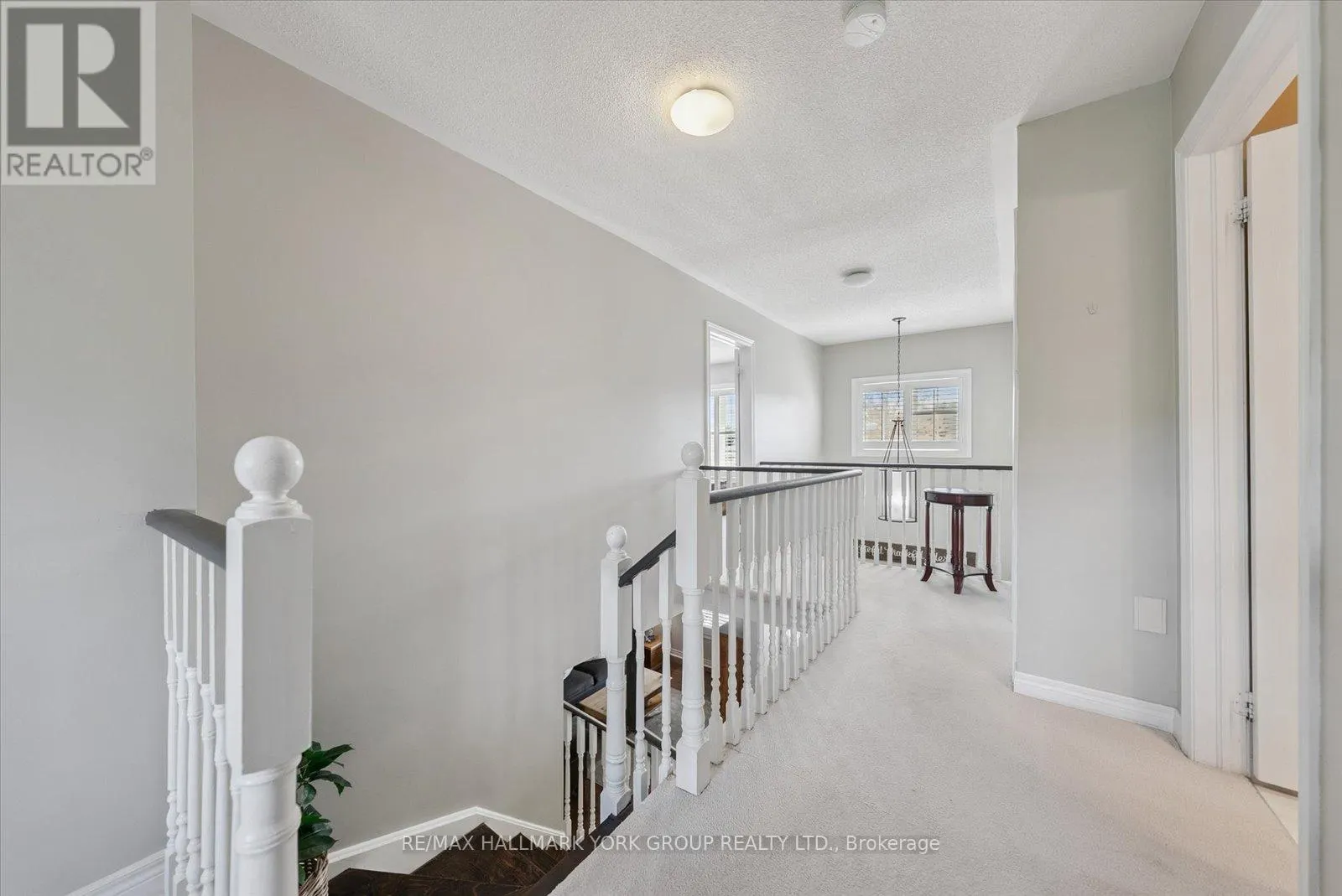 340 KING STREET E