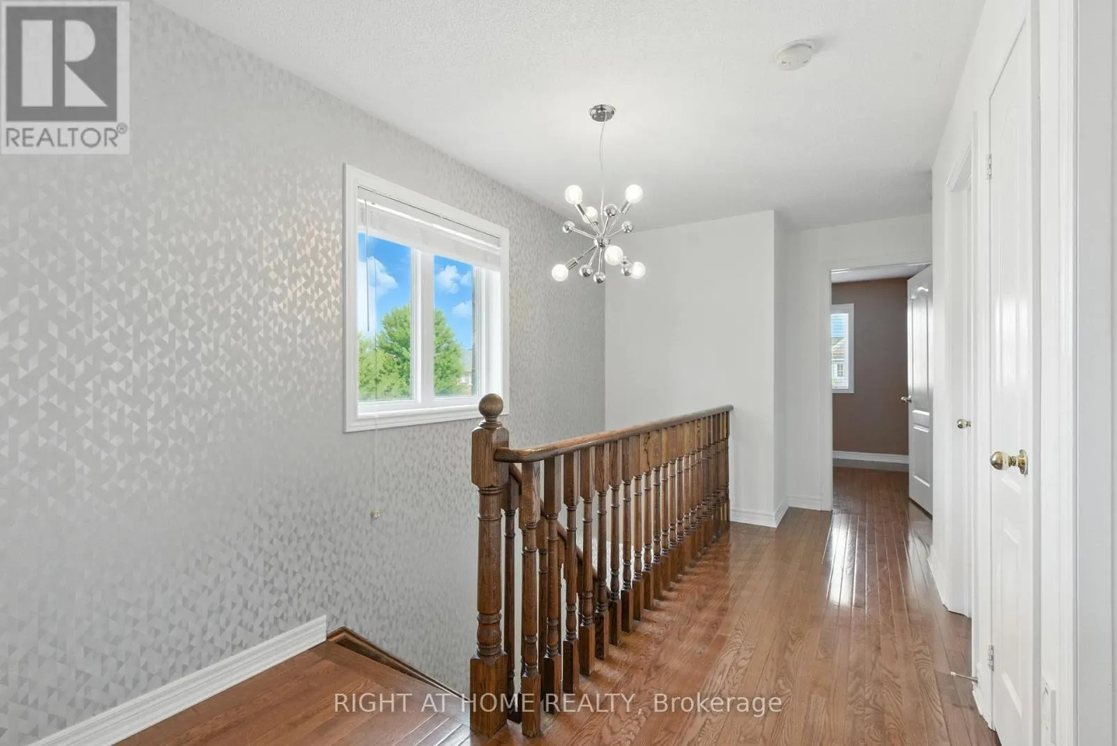 215 CANADA DRIVE