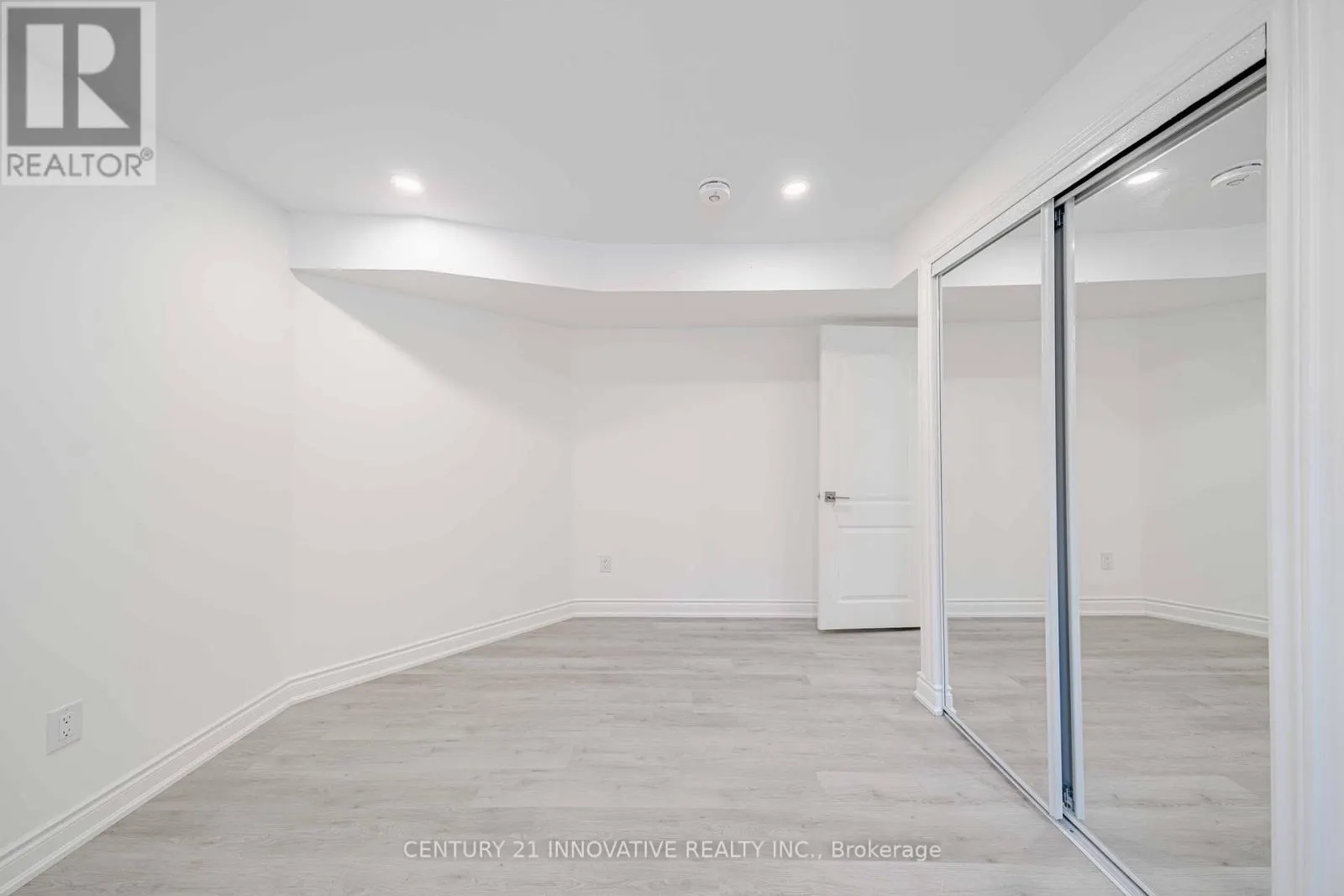 BSMT - 921 LANGFORD BOULEVARD