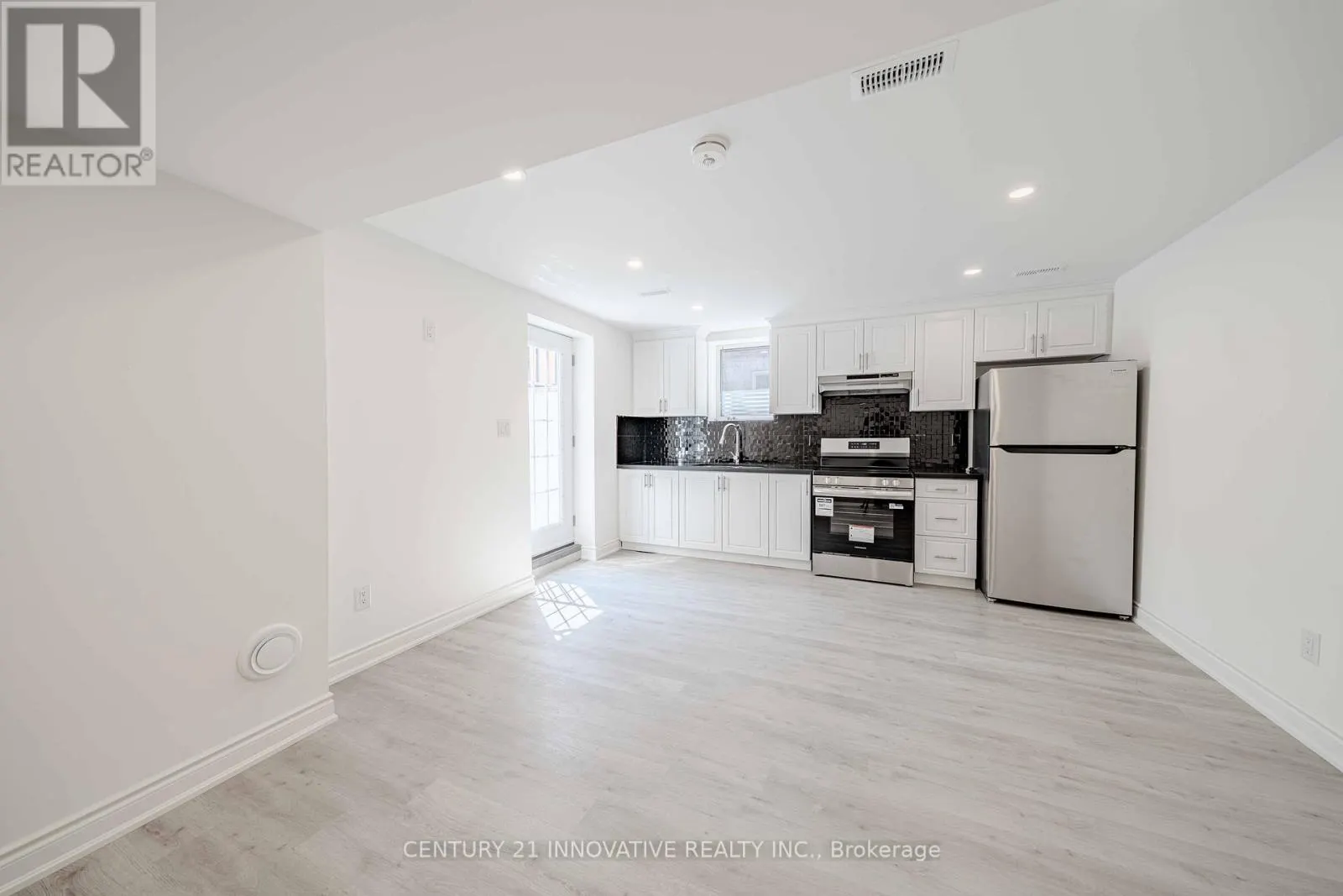 BSMT - 921 LANGFORD BOULEVARD