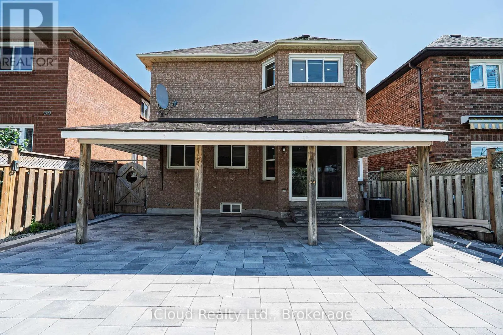 80 VENICE CRESCENT W