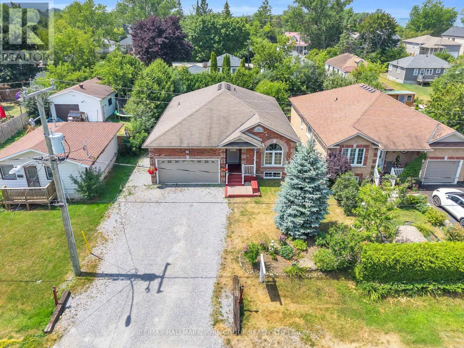 39 FARLEY CIRCLE