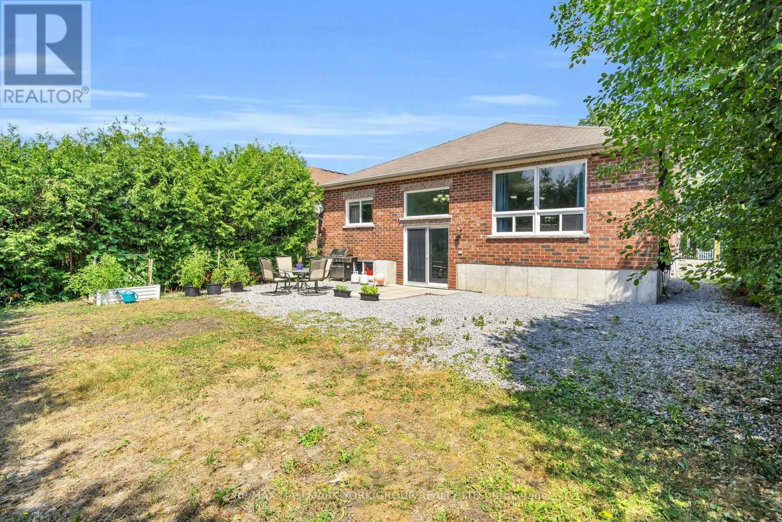 39 FARLEY CIRCLE