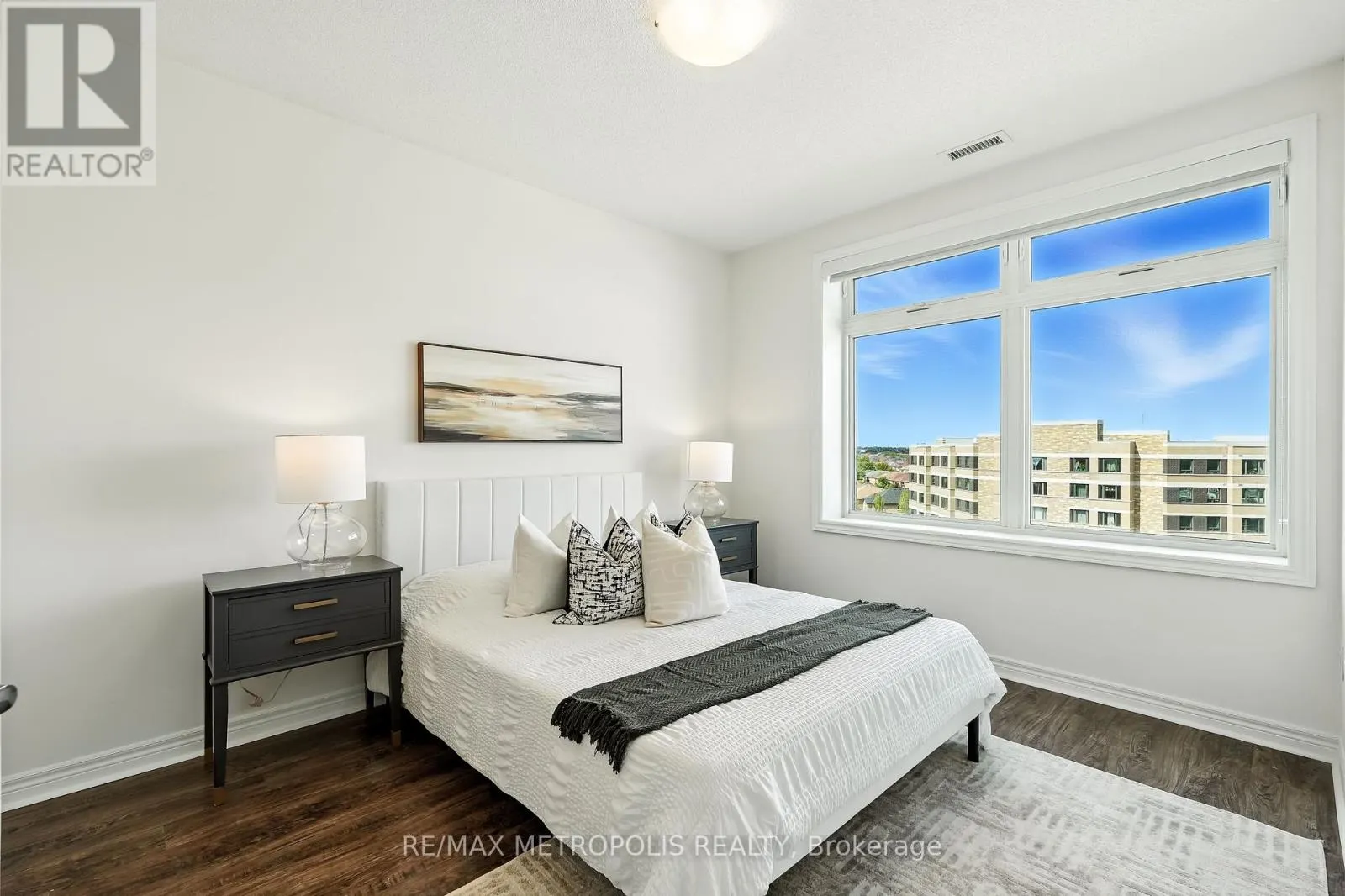 729 - 7325 MARKHAM ROAD