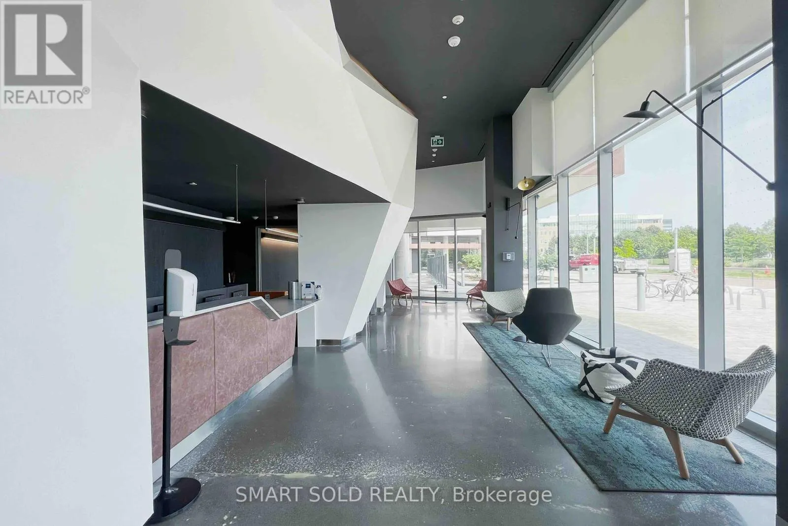 103 - 18 ROUGE VALLEY DRIVE