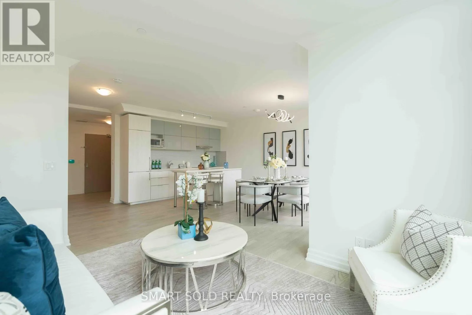 103 - 18 ROUGE VALLEY DRIVE