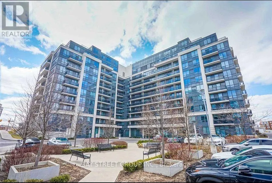 925 - 370 HIGHWAY 7 E