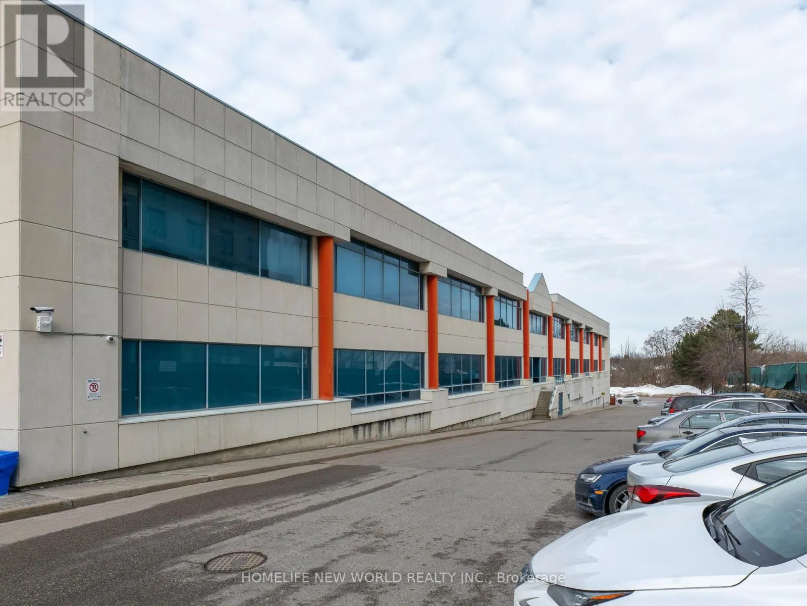 118 - 8901 WOODBINE AVENUE