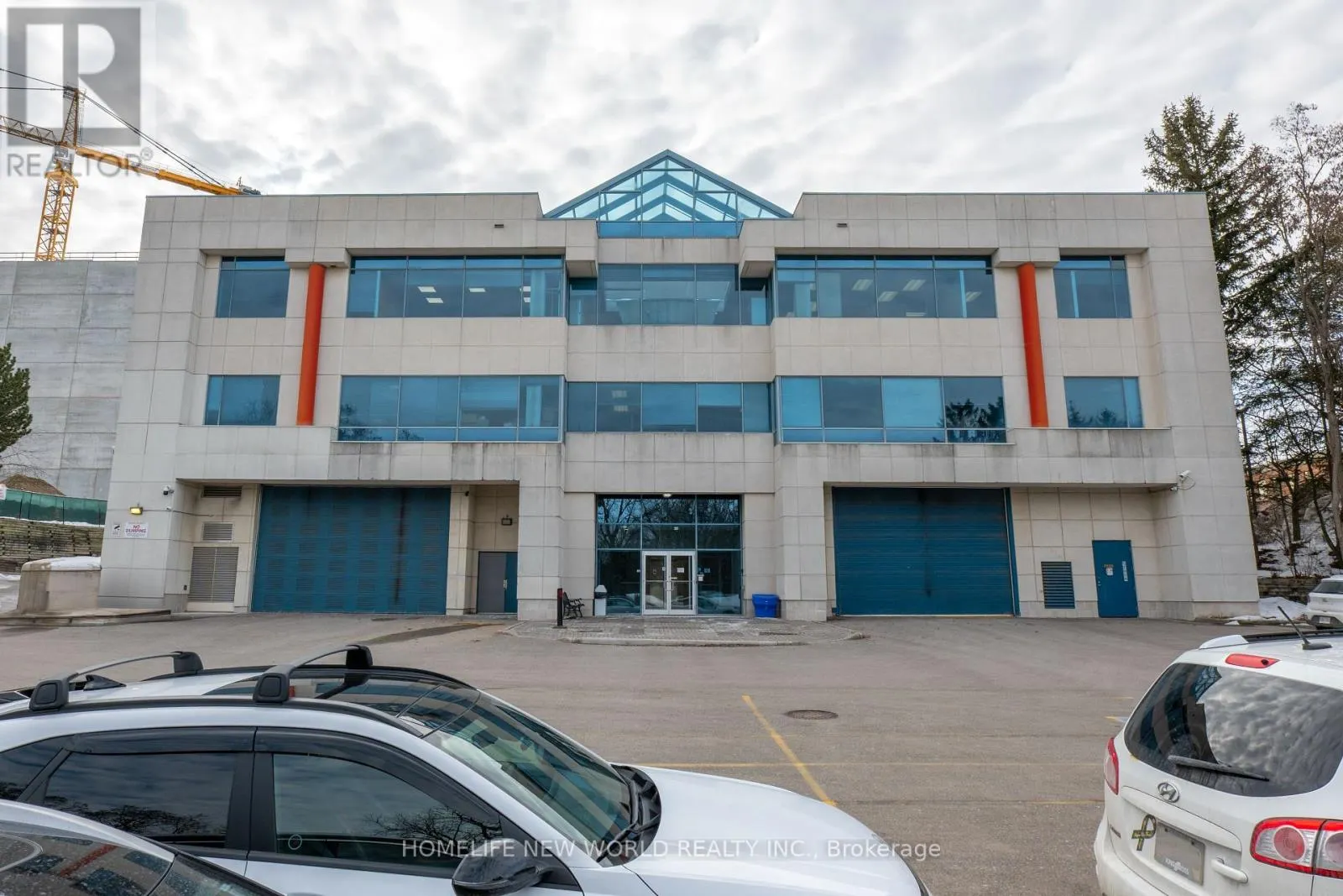 118 - 8901 WOODBINE AVENUE