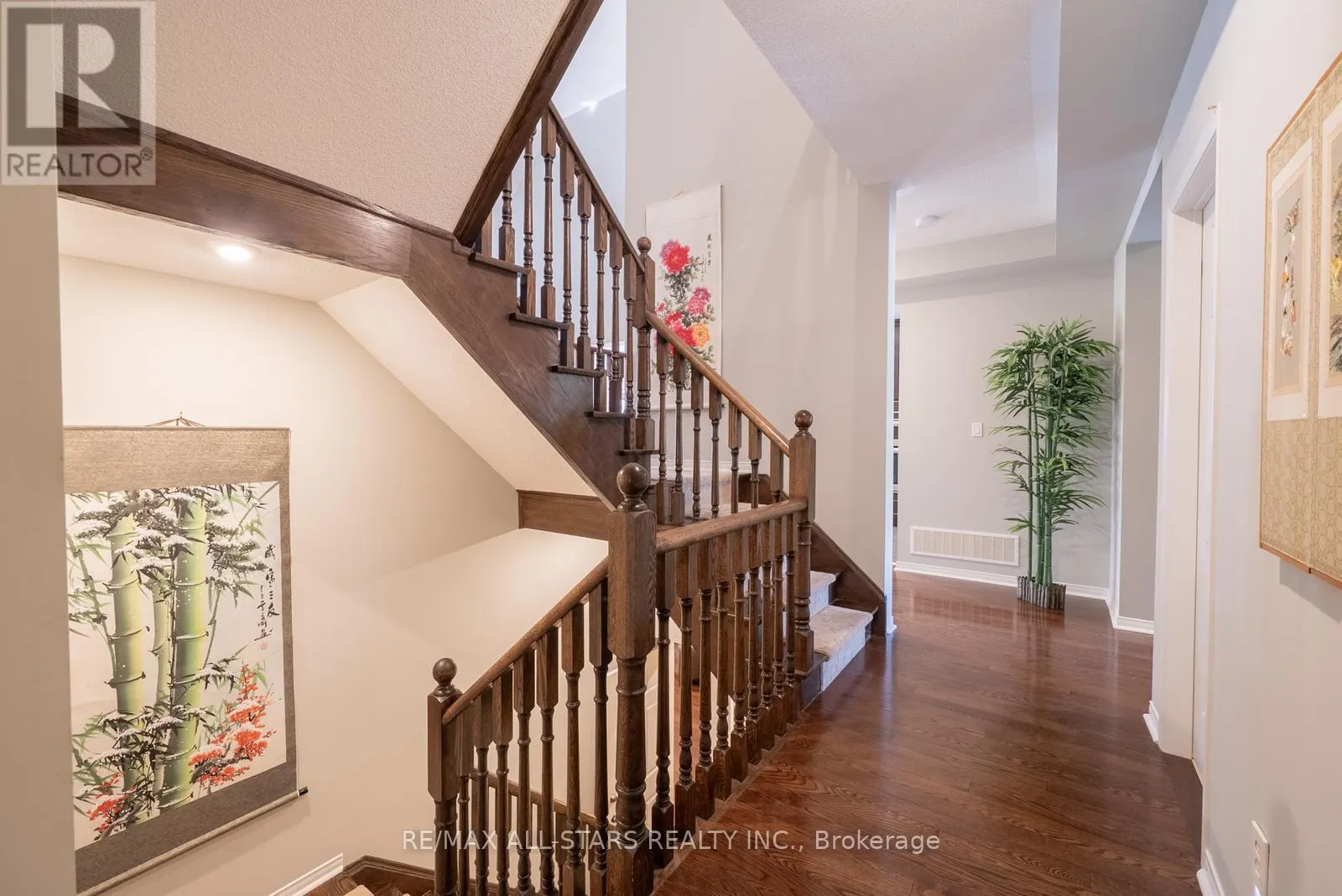 94 CHAMBERSBURG WAY