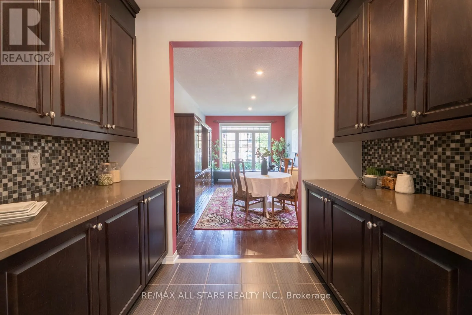 94 CHAMBERSBURG WAY