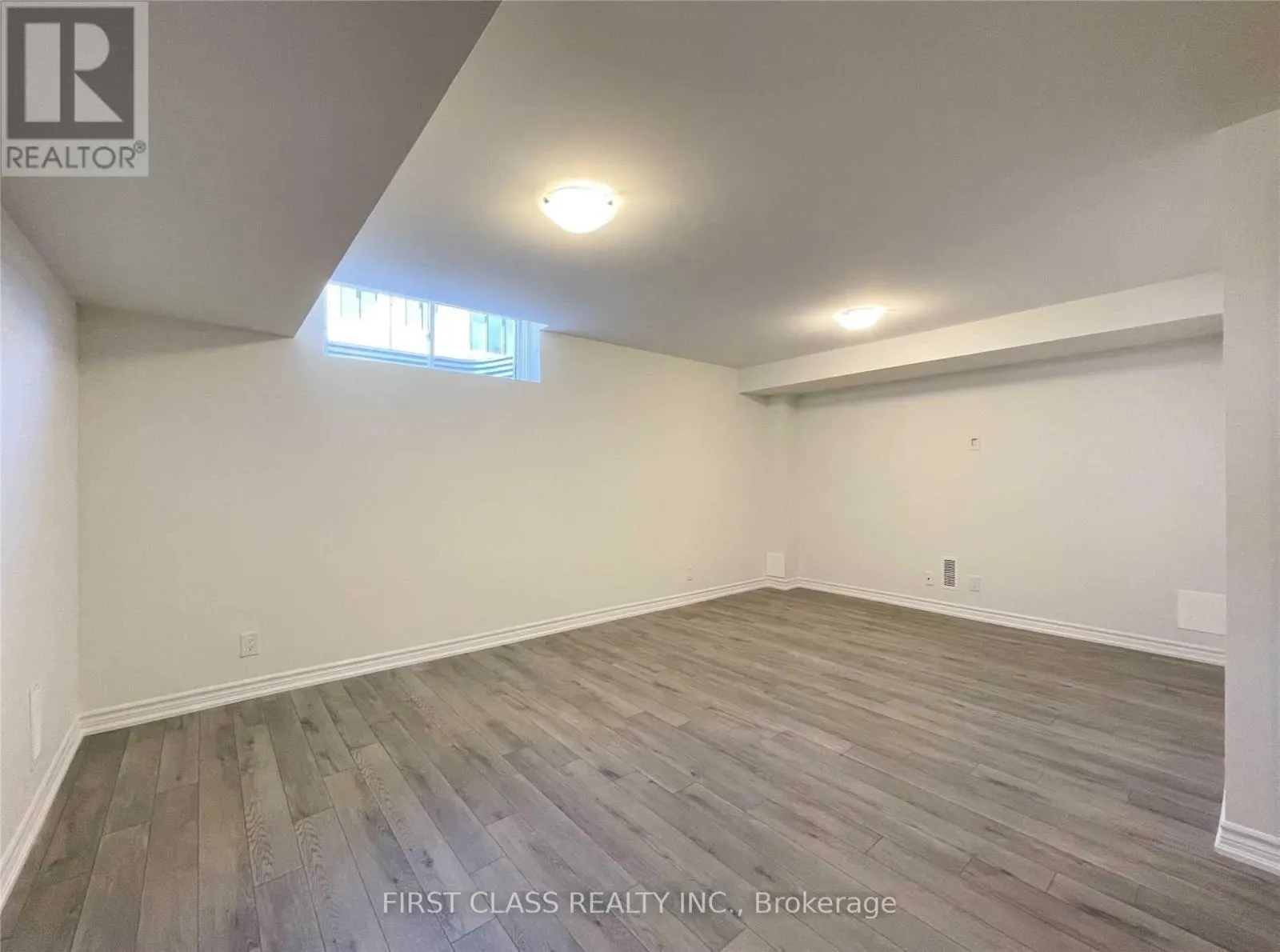 24 JESSICA ANTONELLA STREET