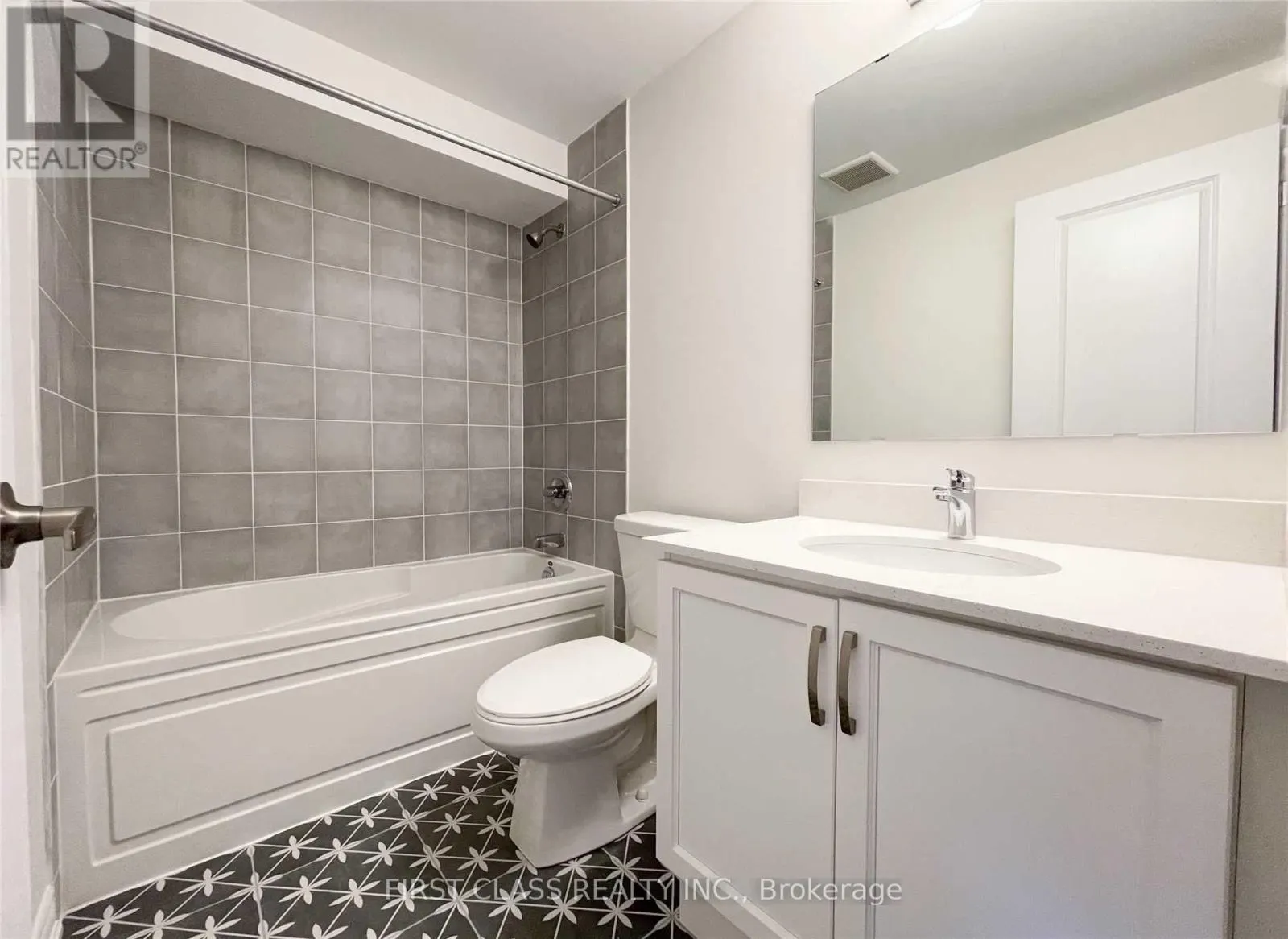 24 JESSICA ANTONELLA STREET
