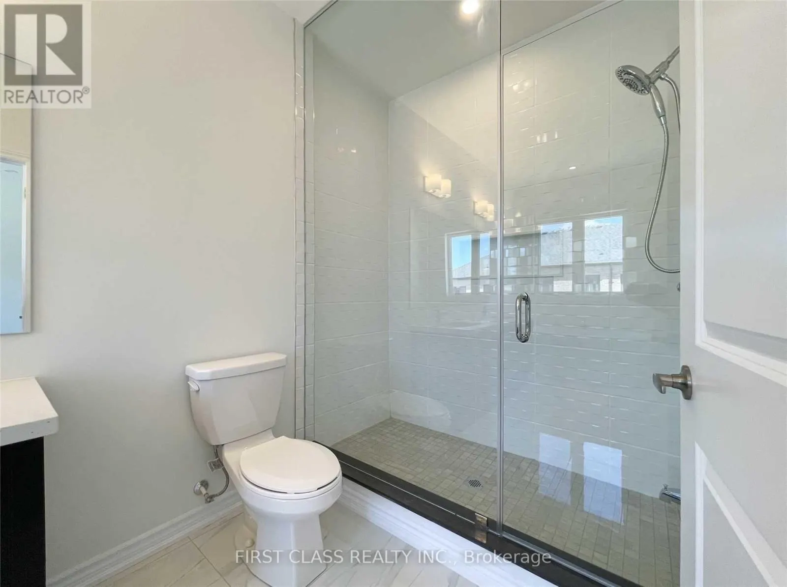 24 JESSICA ANTONELLA STREET