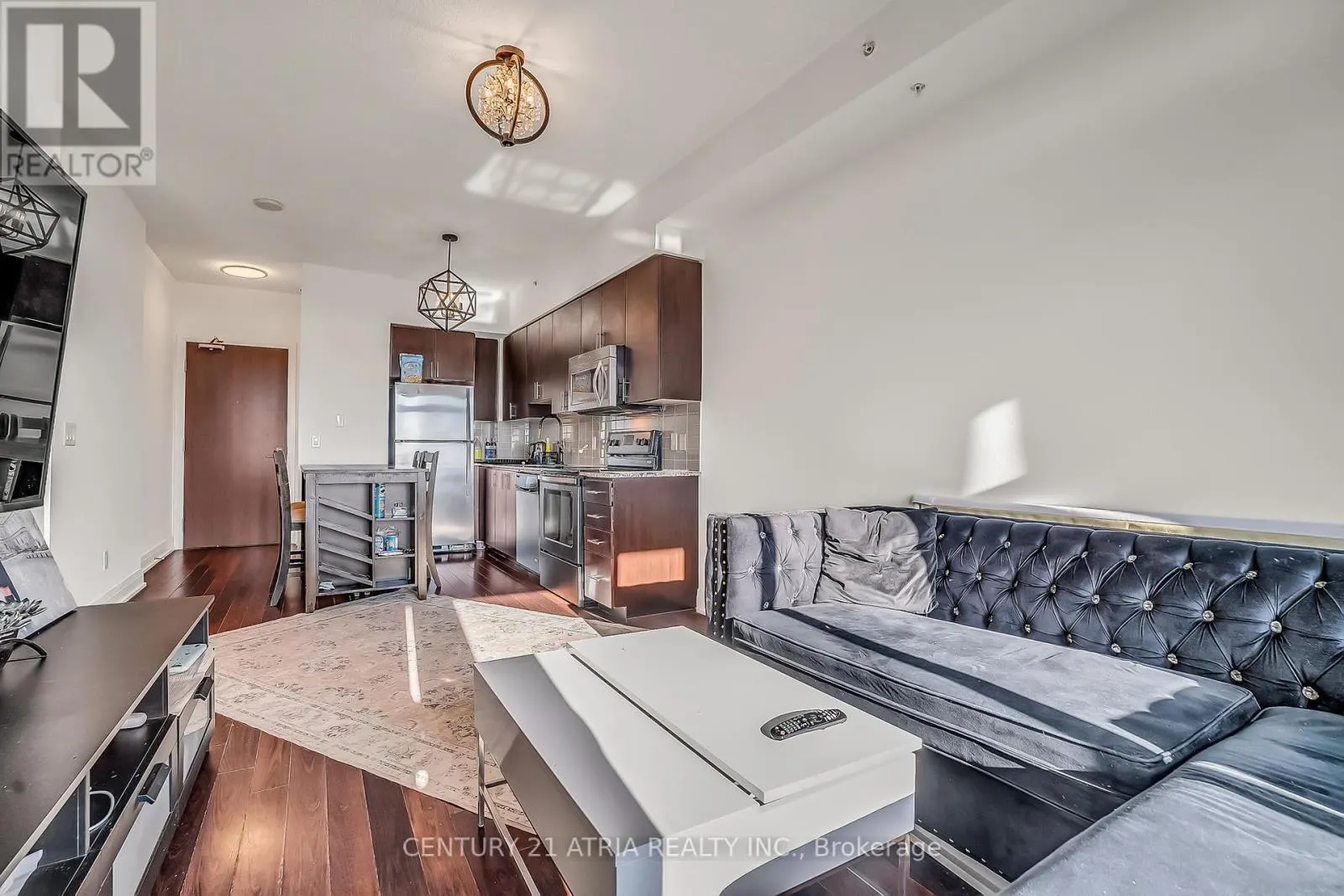 1410 - 75 NORTH PARK ROAD