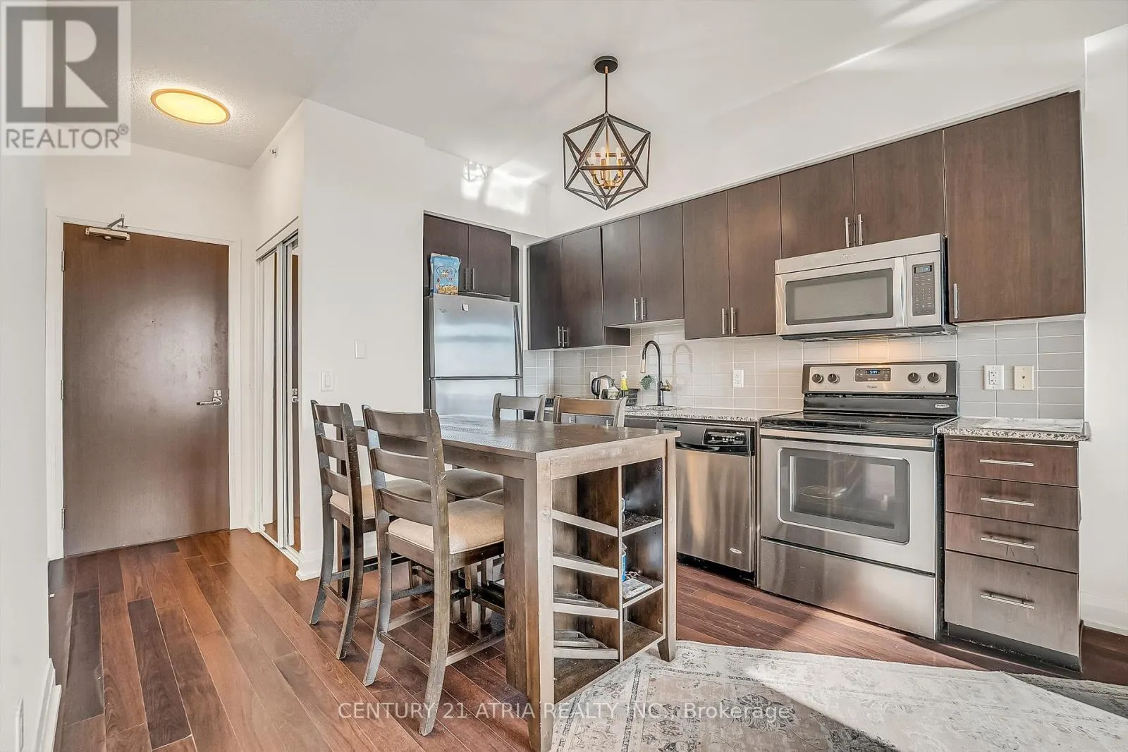 1410 - 75 NORTH PARK ROAD
