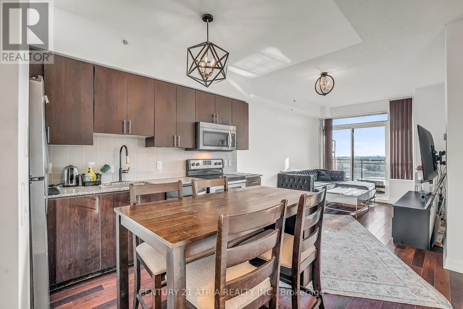 1410 - 75 NORTH PARK ROAD