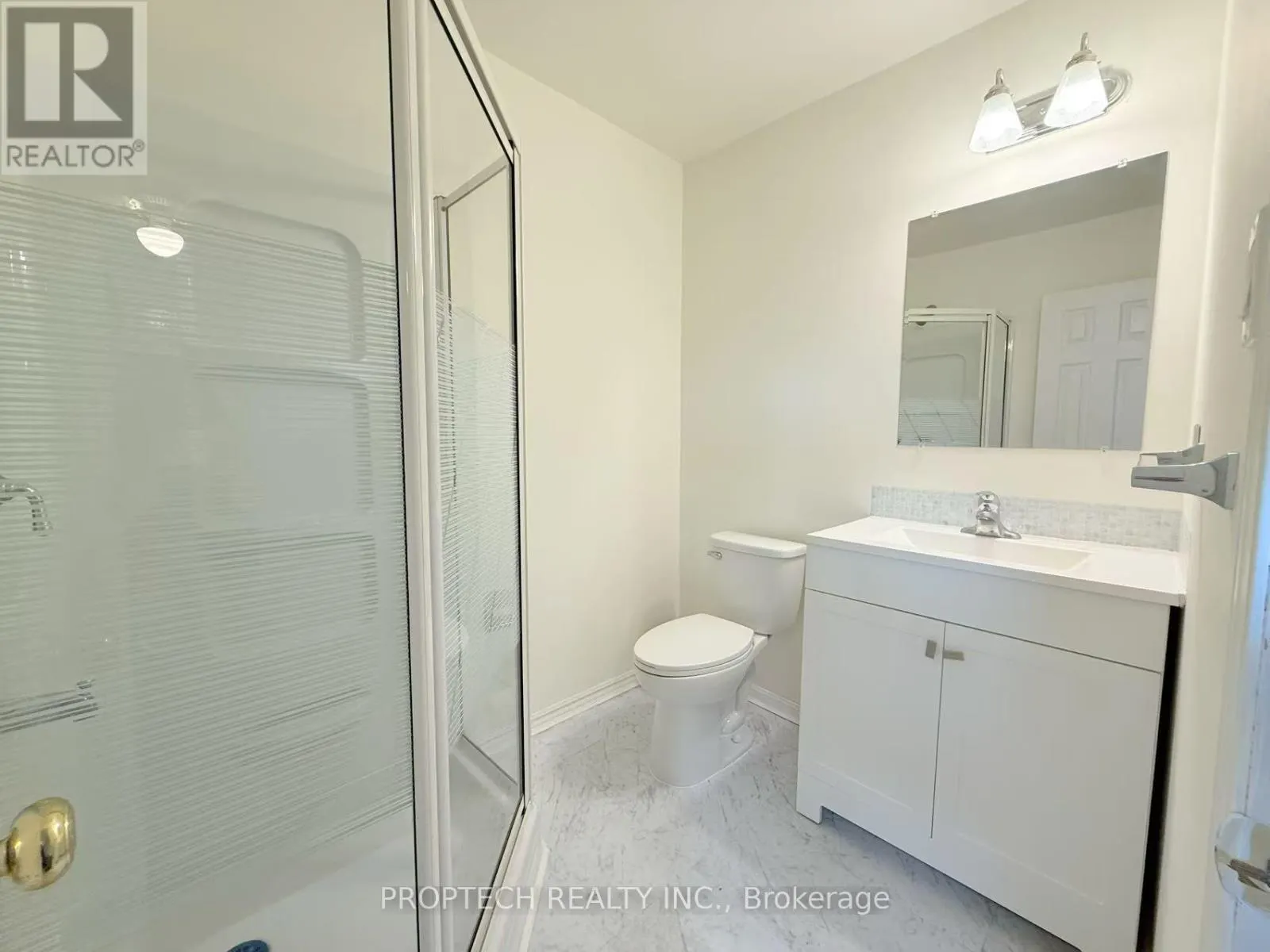 51 - 653 VILLAGE PARKWAY