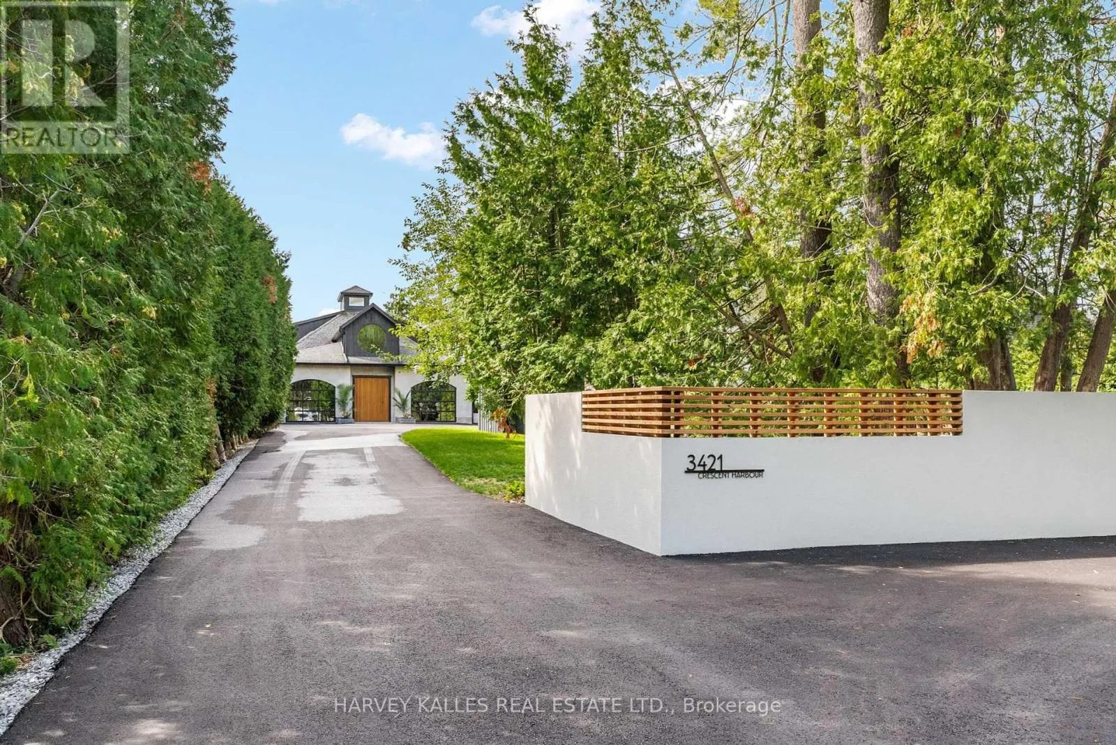 3421 CRESCENT HARBOUR ROAD