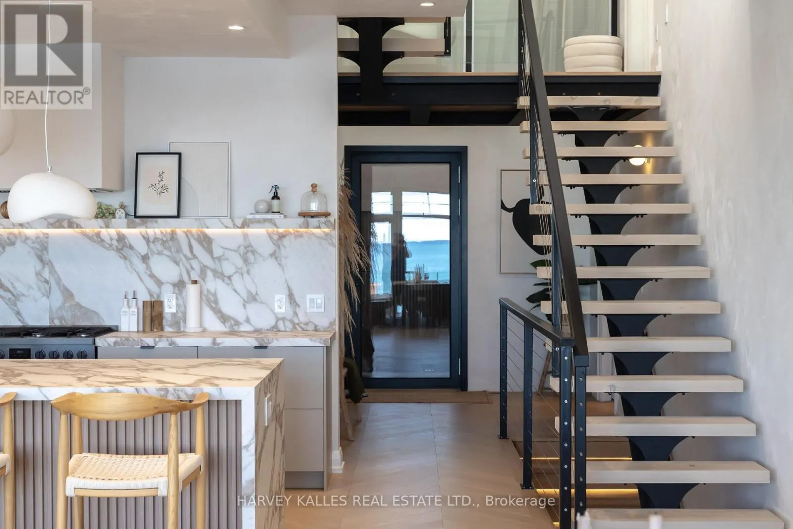 3421 CRESCENT HARBOUR ROAD