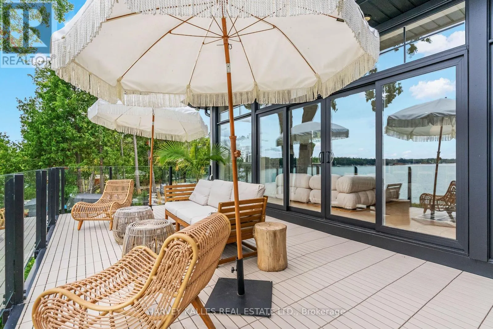 3421 CRESCENT HARBOUR ROAD