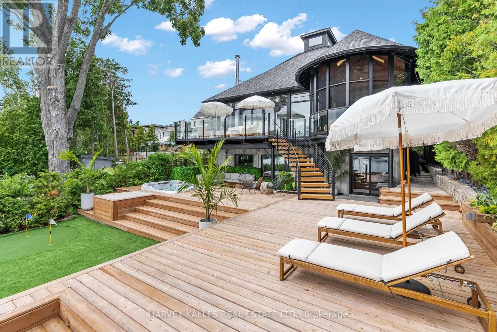 3421 CRESCENT HARBOUR ROAD
