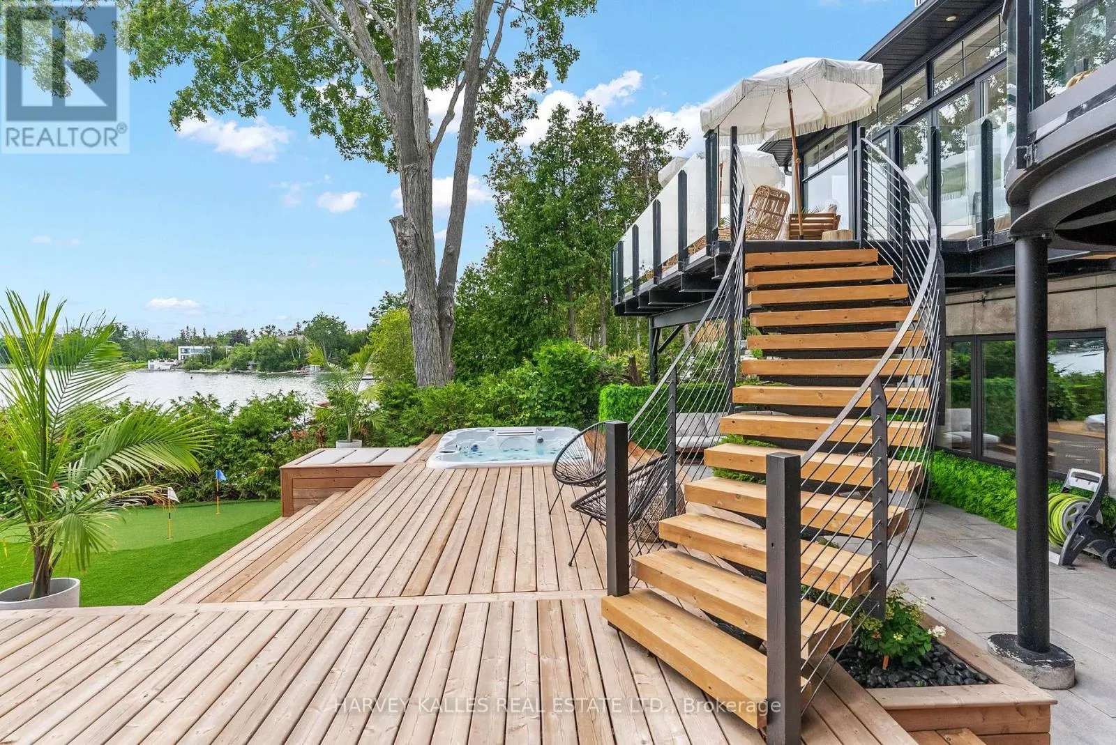 3421 CRESCENT HARBOUR ROAD