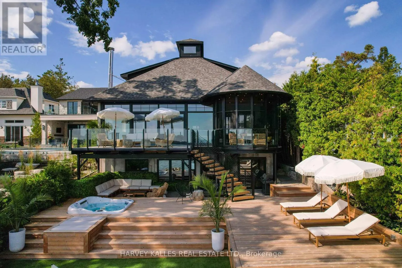 3421 CRESCENT HARBOUR ROAD