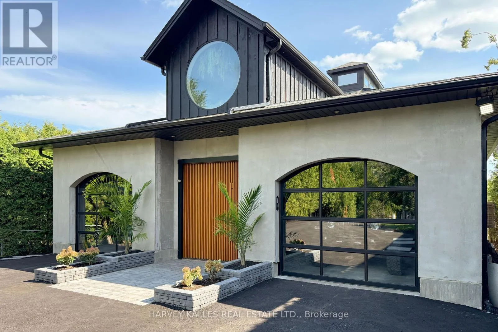 3421 CRESCENT HARBOUR ROAD