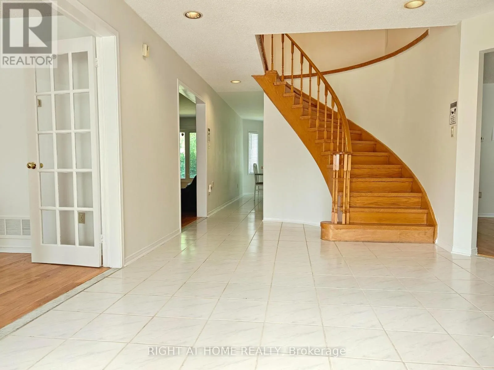 116 COOPERAGE CRESCENT