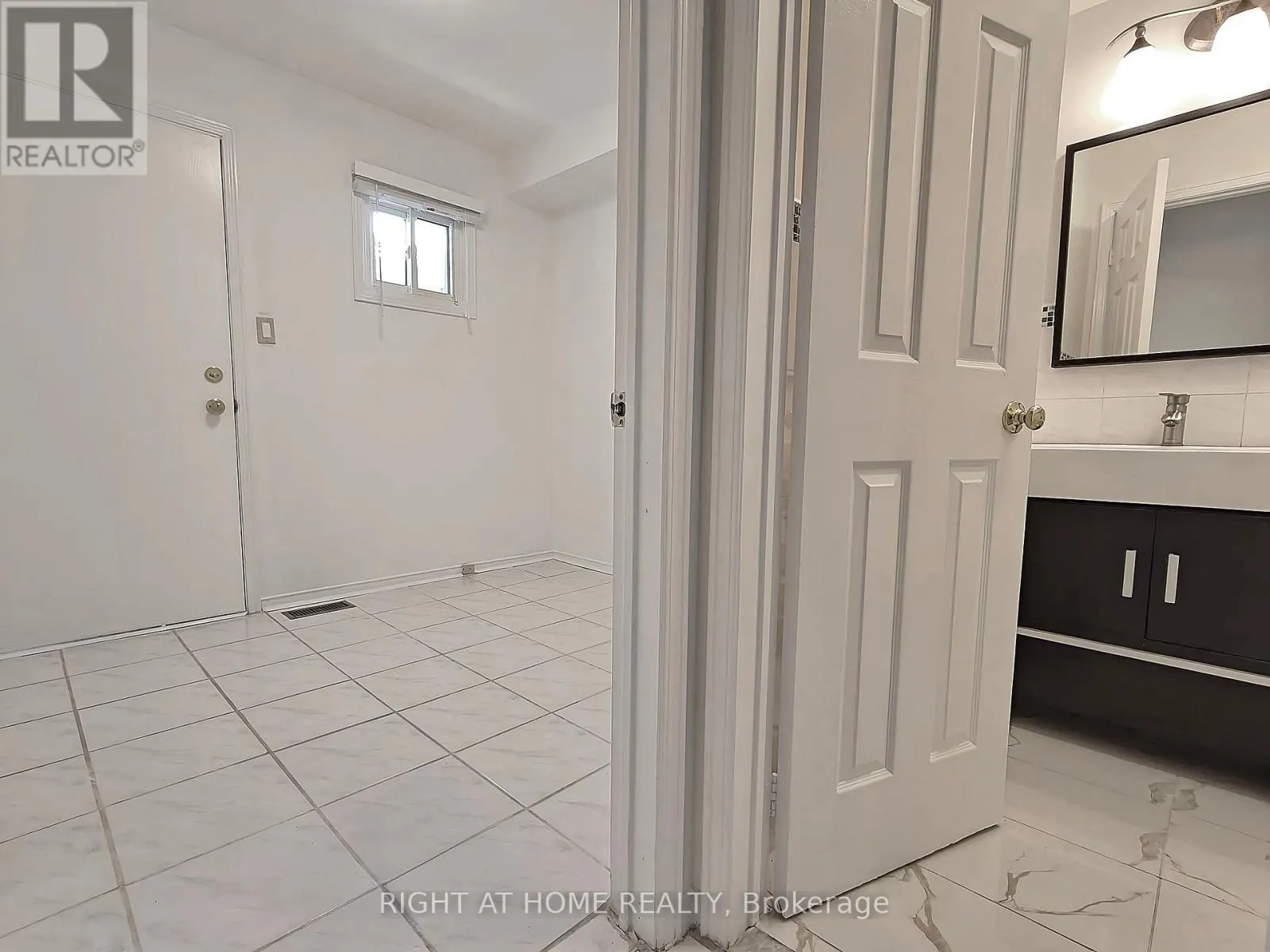 116 COOPERAGE CRESCENT