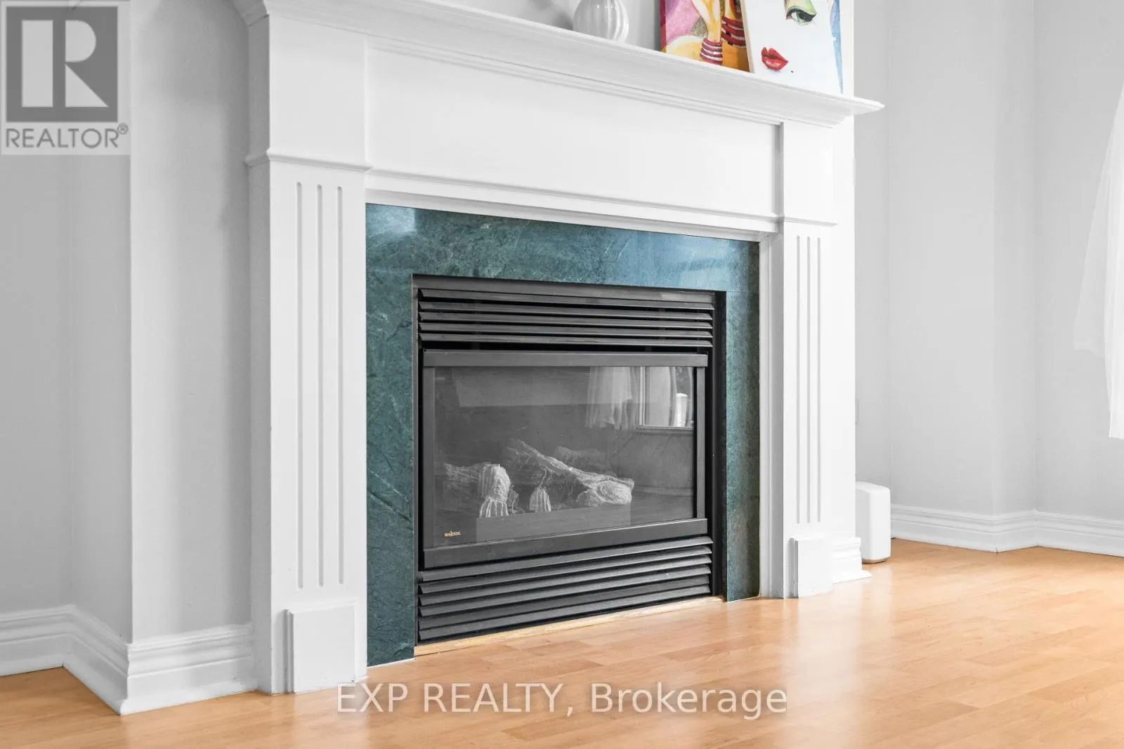 90 - 9133 BAYVIEW AVENUE