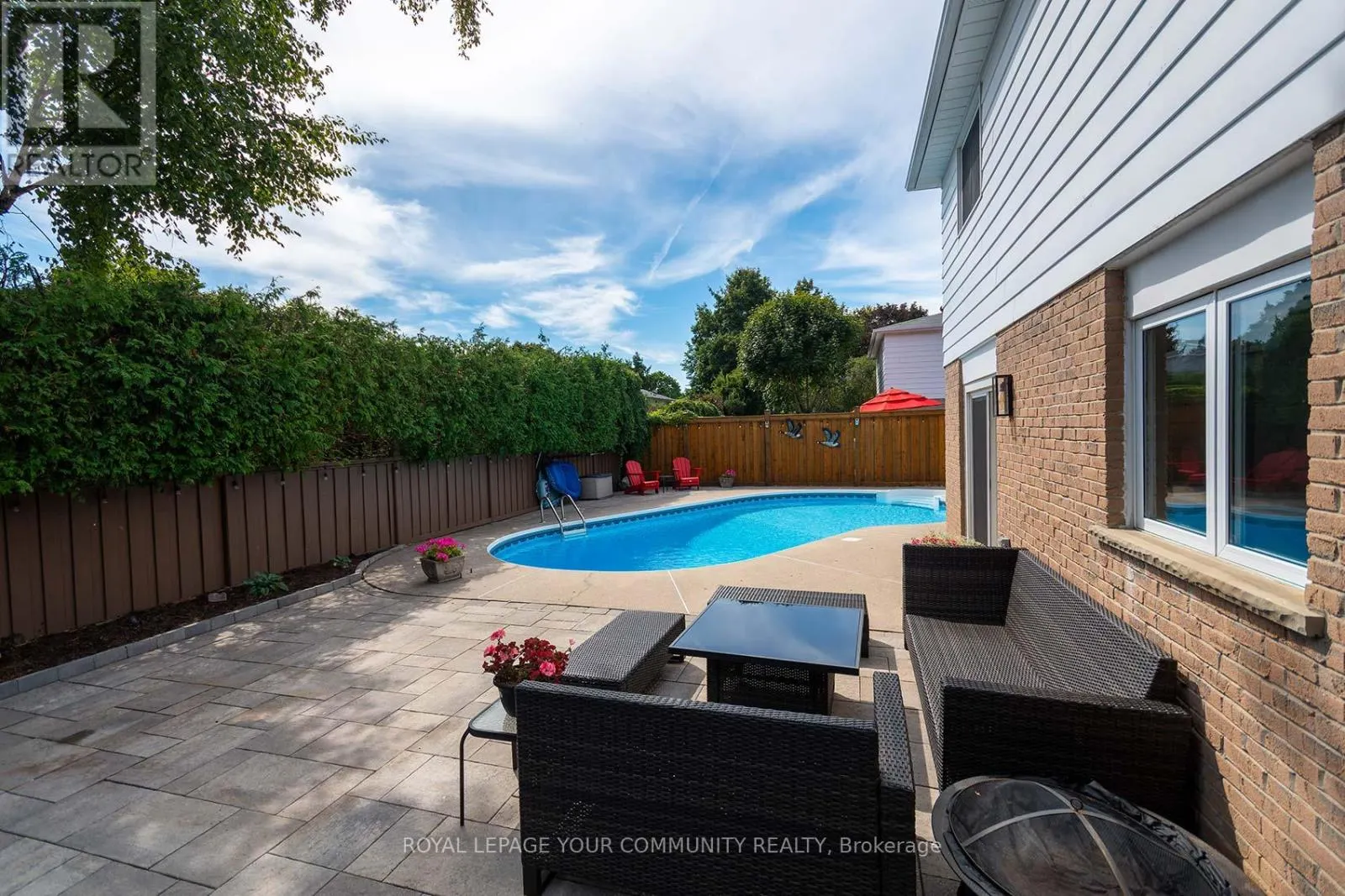 35 JOHN DEXTER PLACE