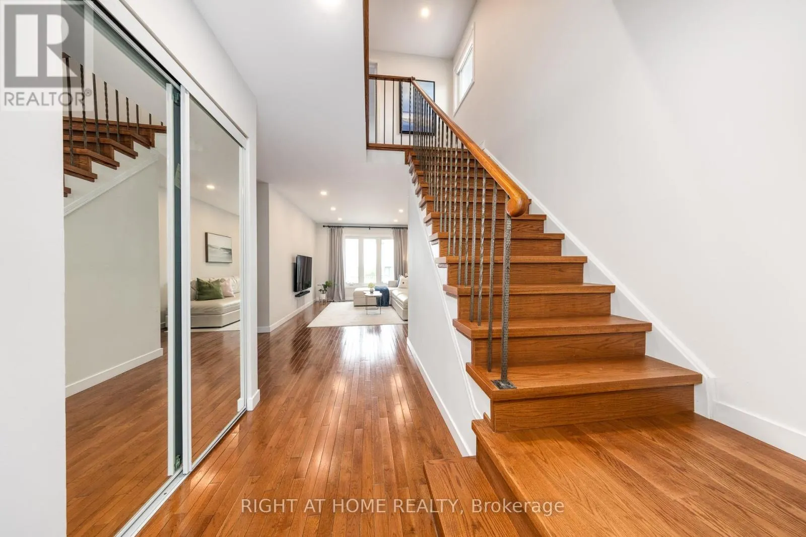 88 SUNSHINE DRIVE