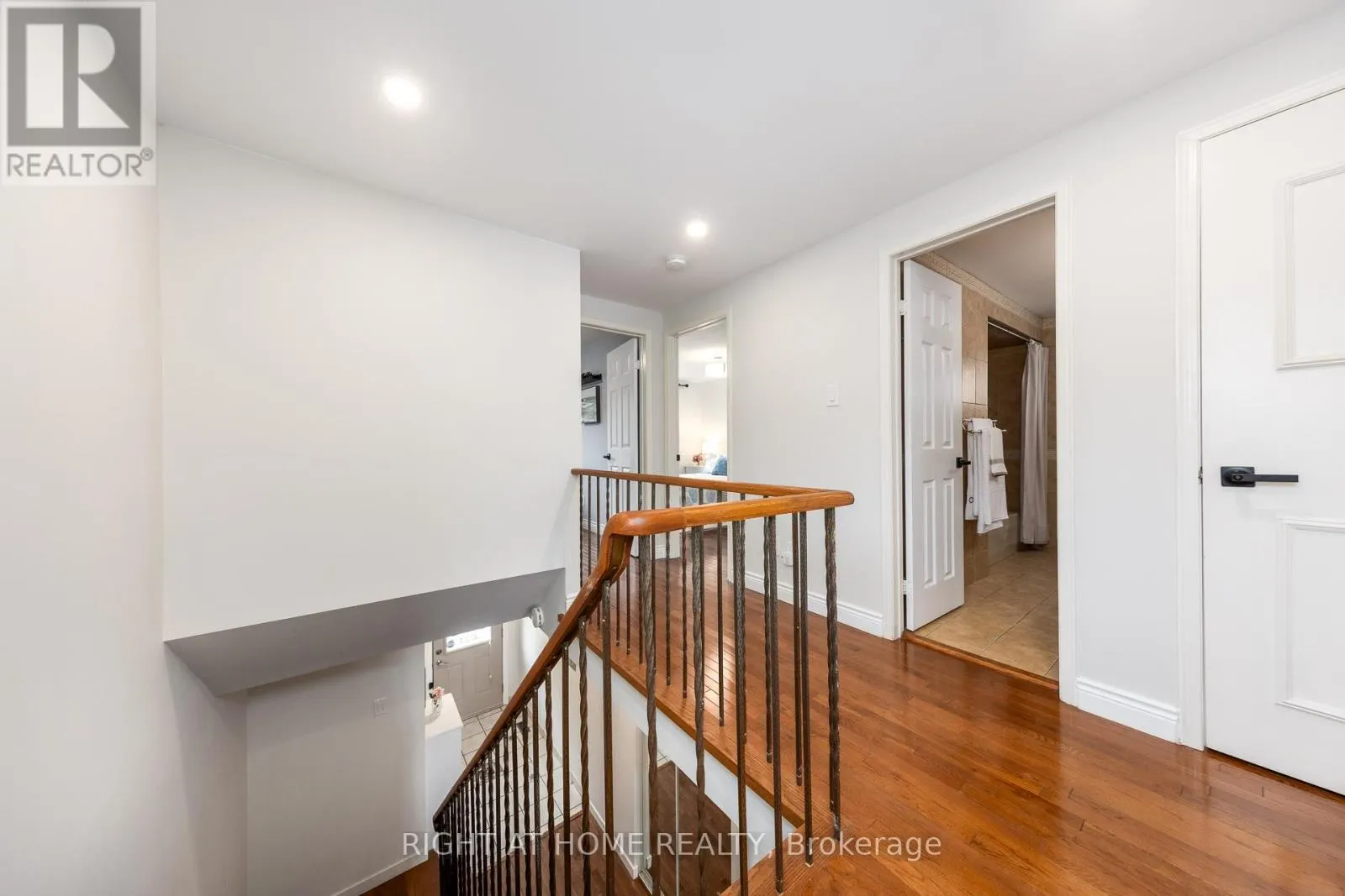 88 SUNSHINE DRIVE