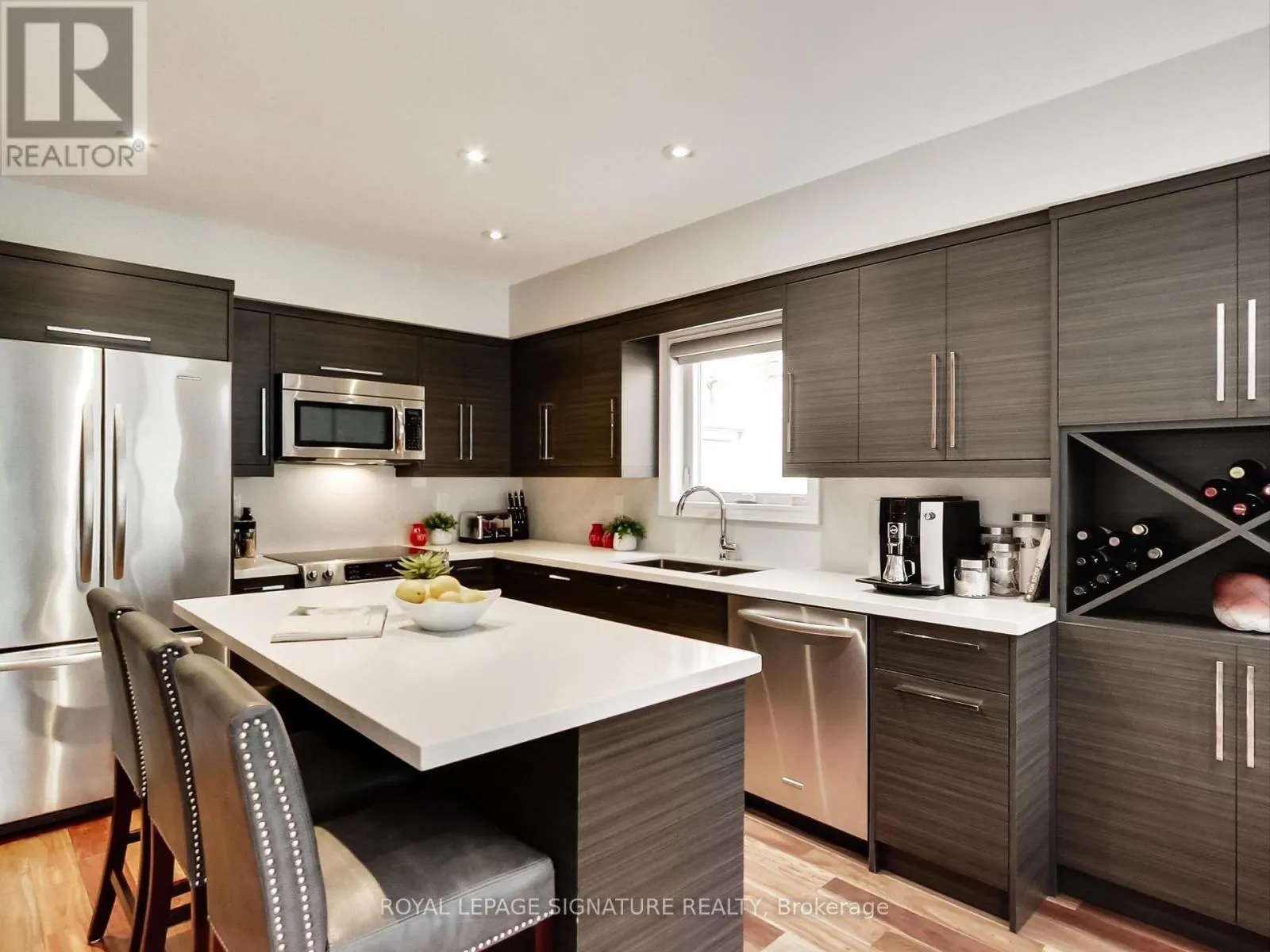 75 MONTE CARLO DRIVE
