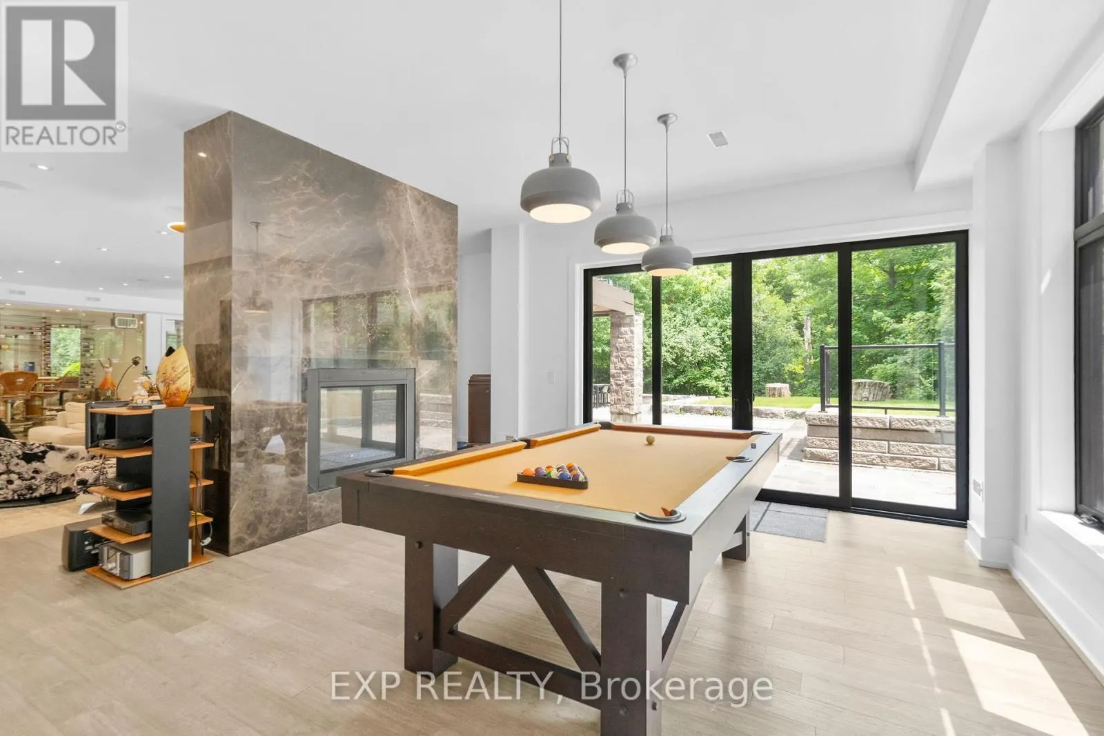 8 CACHET PARKWAY