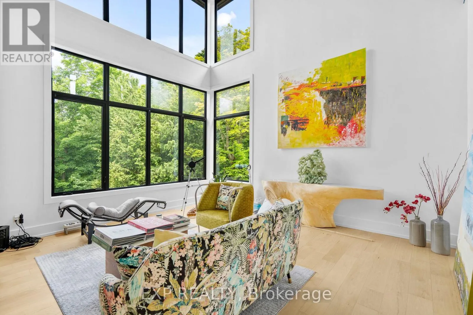 8 CACHET PARKWAY