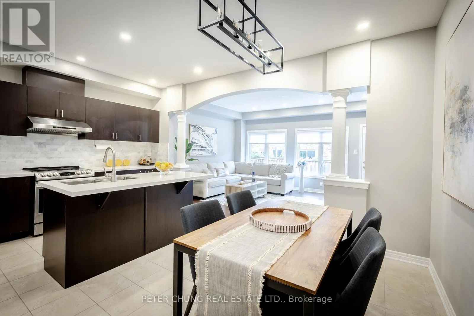 29 UPPER GREENSBOROUGH DRIVE