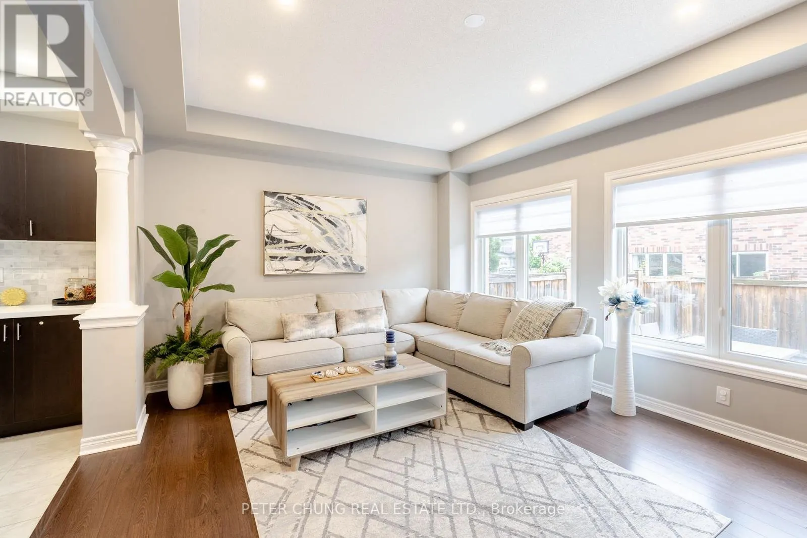 29 UPPER GREENSBOROUGH DRIVE