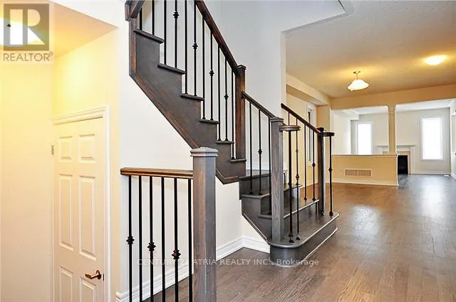 4 APPLEGATE DRIVE