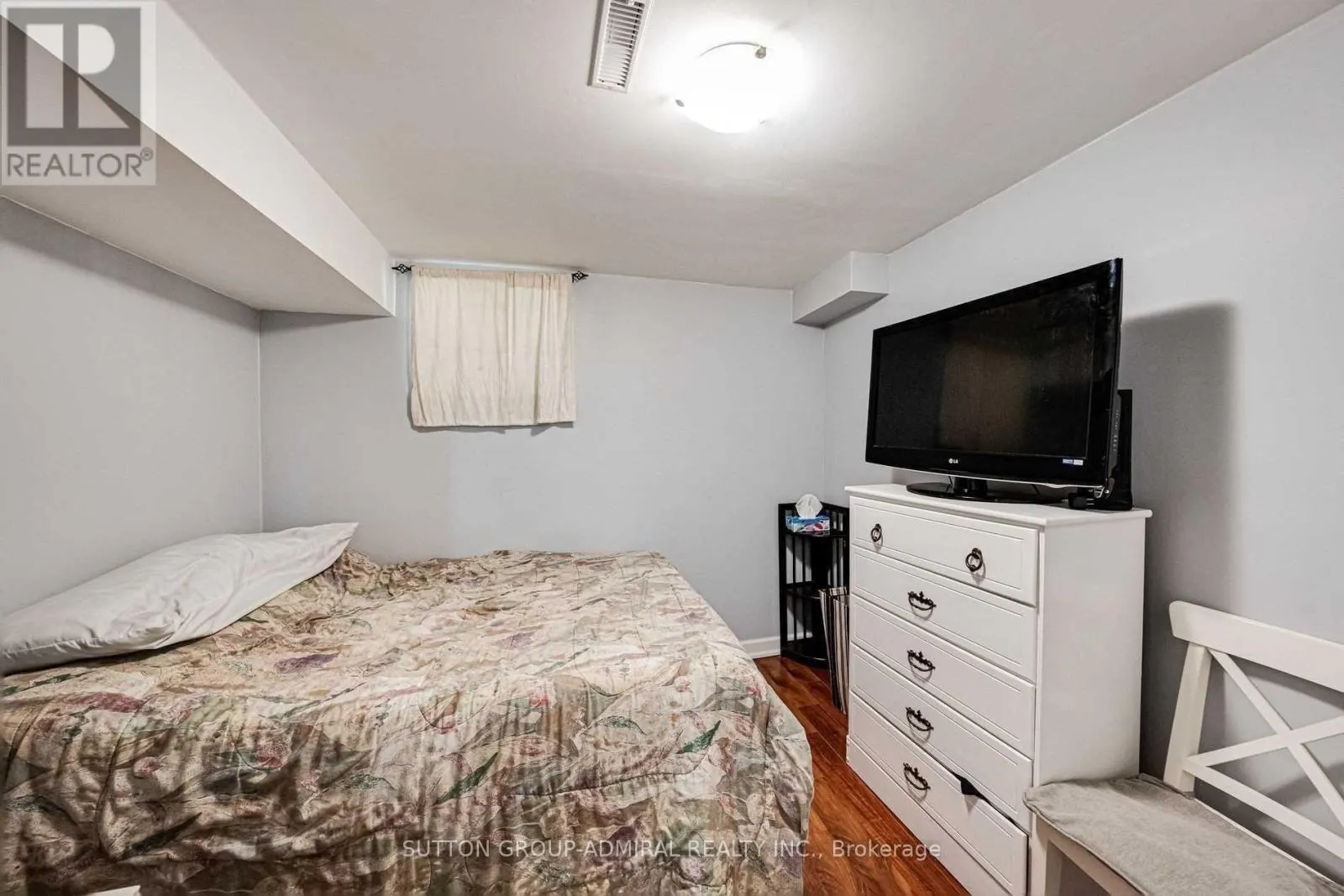 LOWER LEVEL - 318 FOREST RUN BOULEVARD