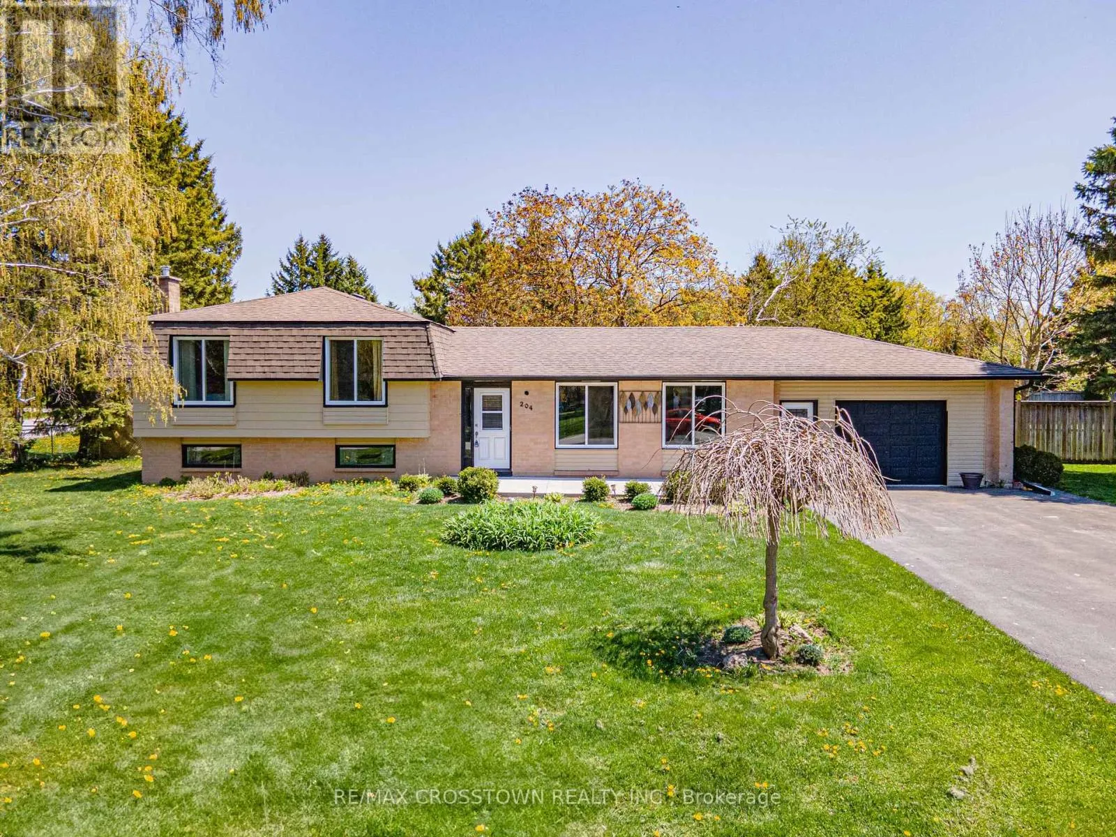 204 CAMILLA CRESCENT
