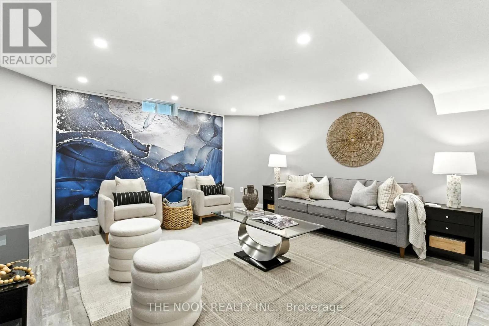 122 ESTATE GARDEN DRIVE
