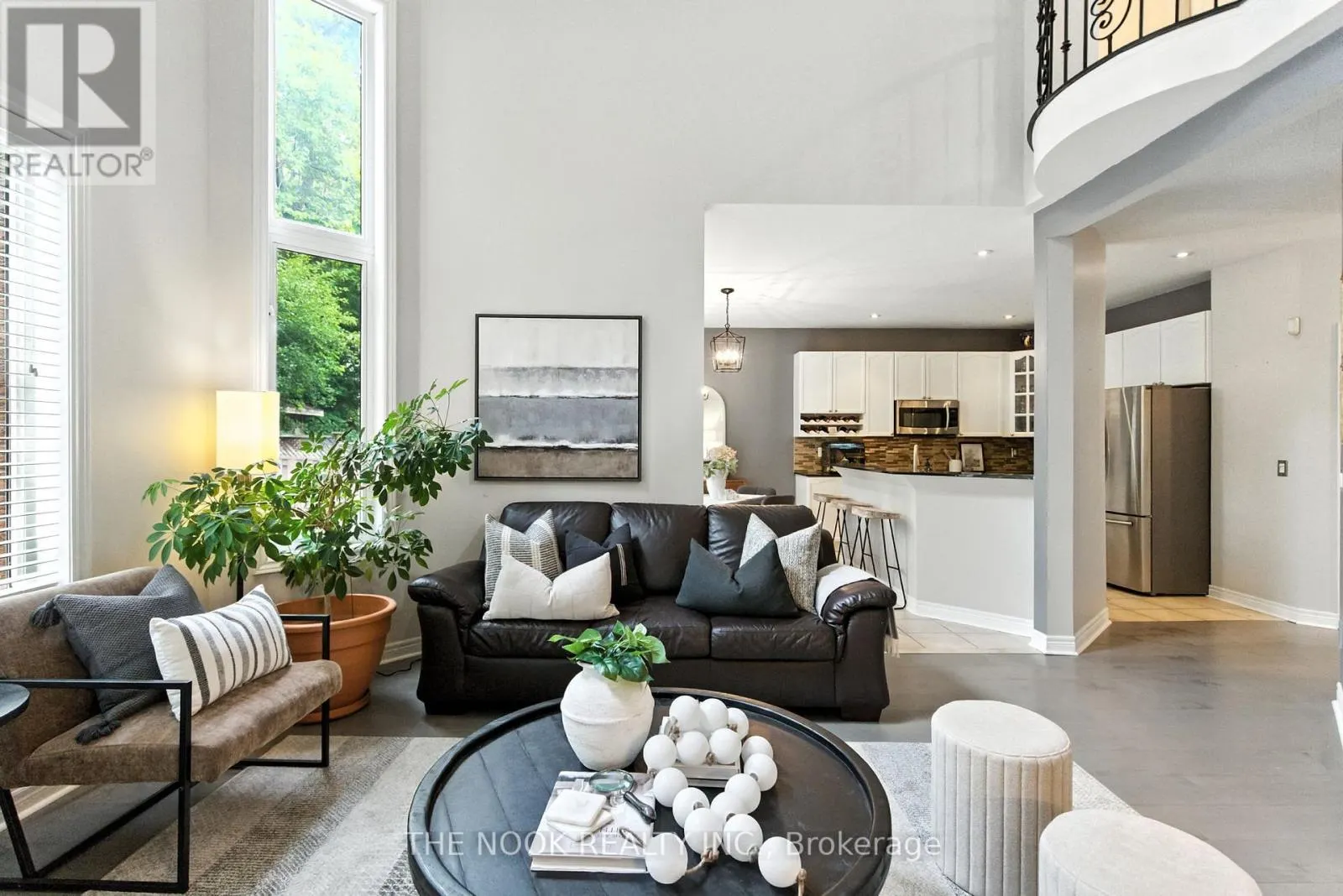 122 ESTATE GARDEN DRIVE