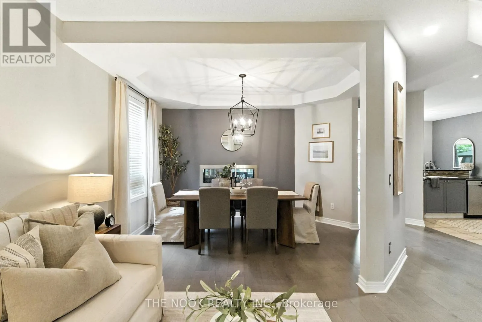 122 ESTATE GARDEN DRIVE