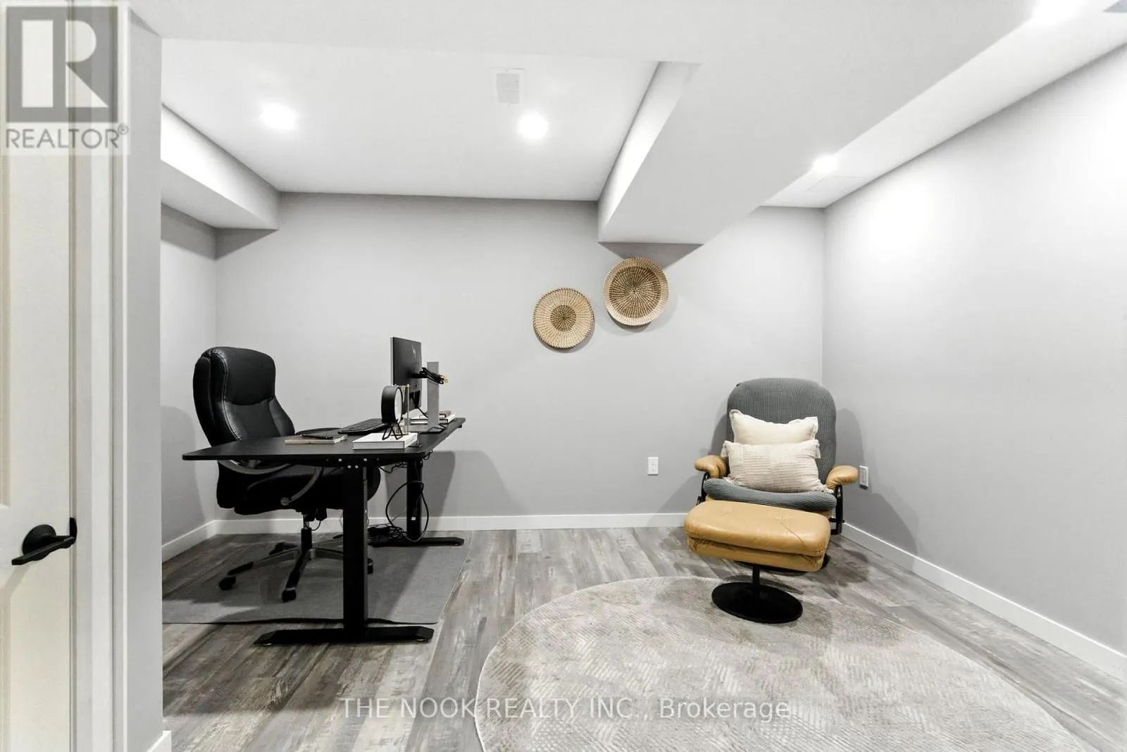 122 ESTATE GARDEN DRIVE
