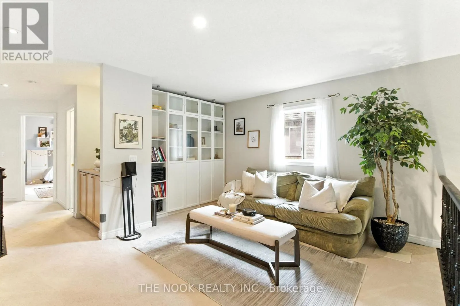 122 ESTATE GARDEN DRIVE