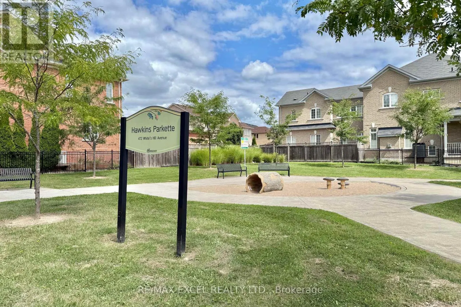 455 WHITE'S HILL AVENUE