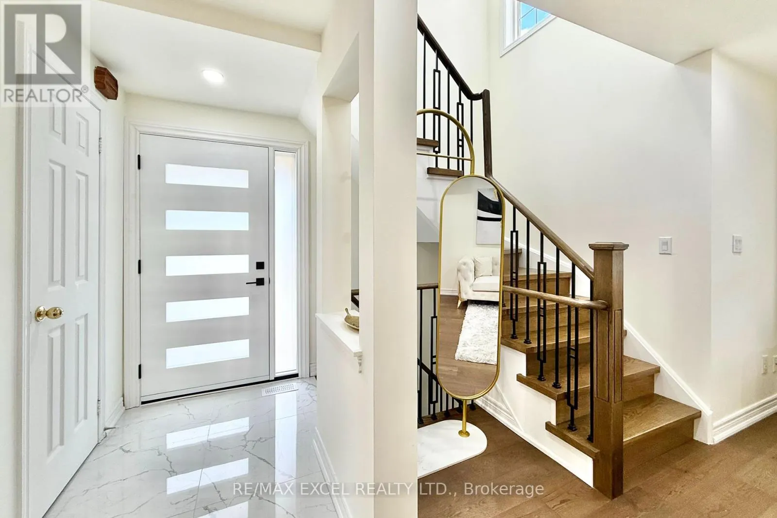 455 WHITE'S HILL AVENUE